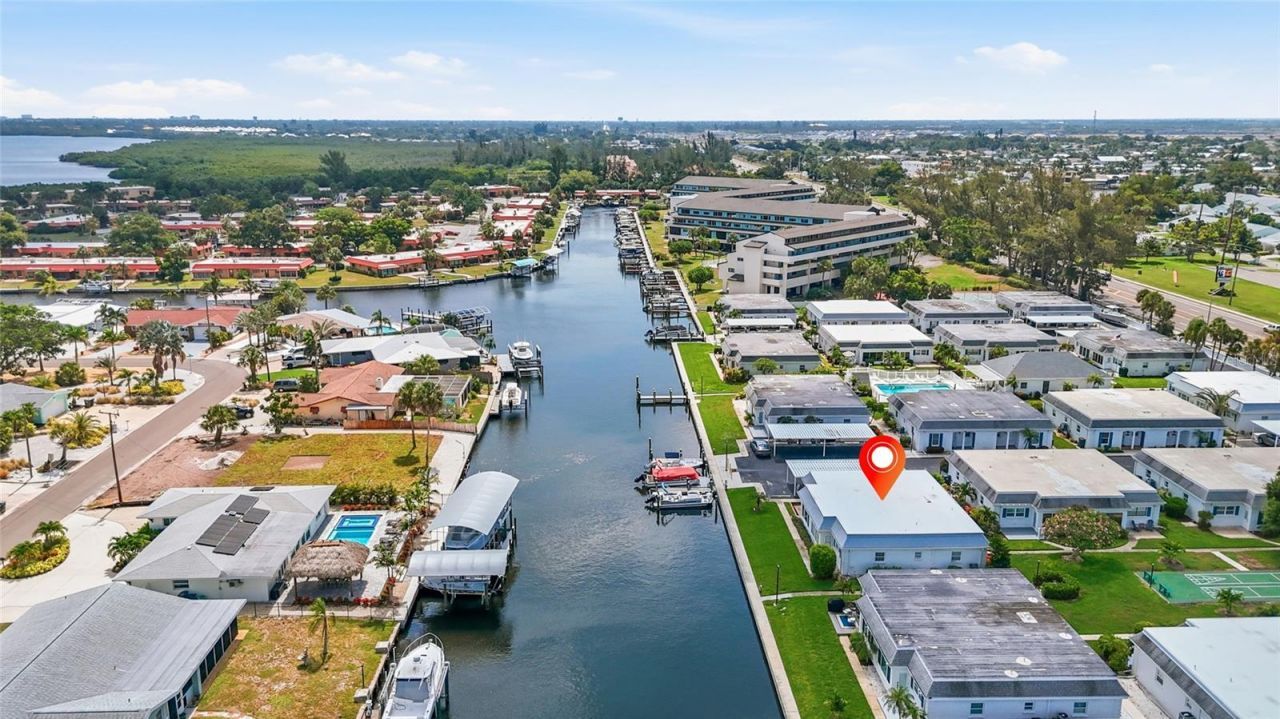 9821 Hernando Court , Bradenton, FL 34210 Photo