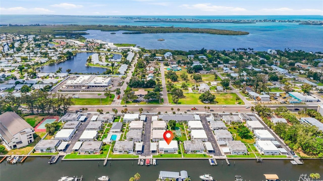 9821 Hernando Court , Bradenton, FL 34210 Photo