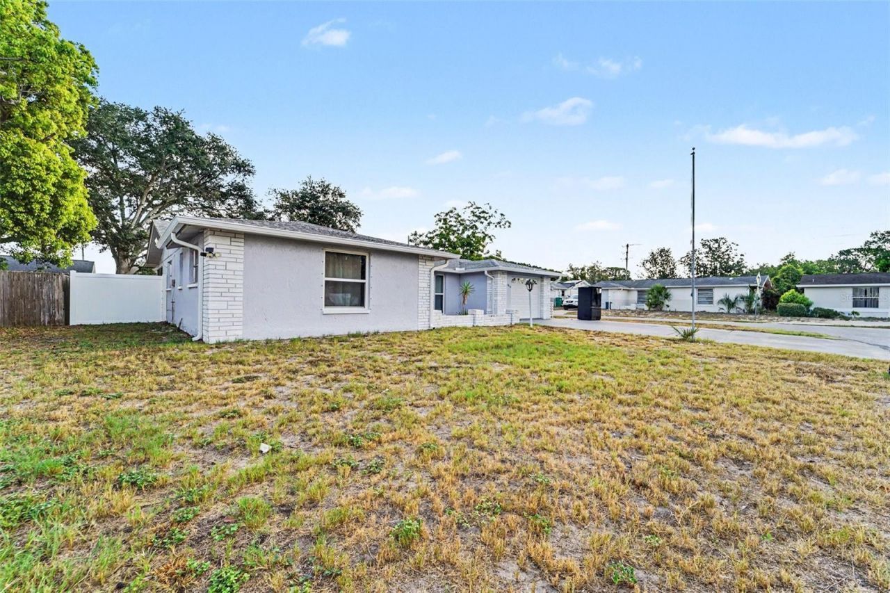 7923 Ironbark Drive, Port Richey, FL 34668 Photo