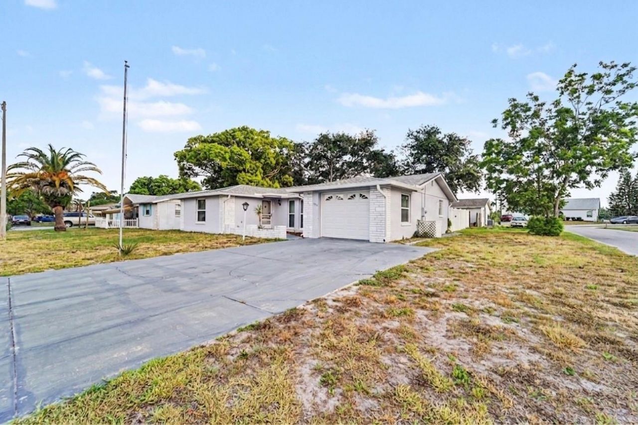 7923 Ironbark Drive, Port Richey, FL 34668 Photo