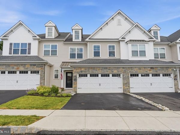 68 PARRY WAY, IVYLAND, PA 18974