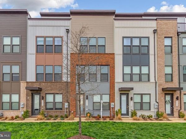 5624 LITTLE BRANCH RUN , HYATTSVILLE, MD 20782