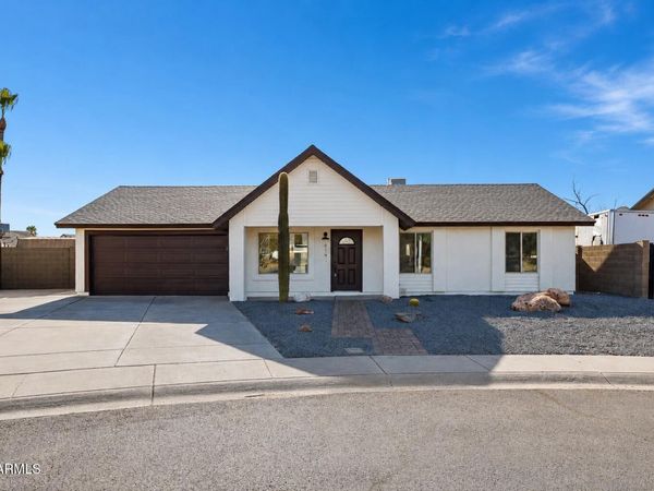 619 N SUN MEADOWS Avenue, Chandler, AZ 85226