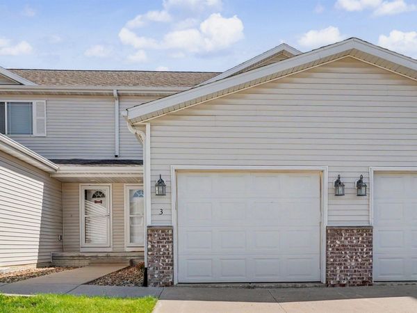 4828 Algonquin Drive, Unit 3, Cedar Falls, IA 50613
