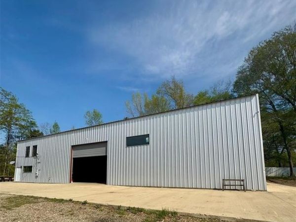 204 W Sherry Lane, Broken Bow, OK 74728