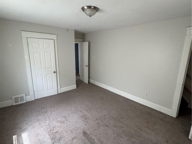 13010 Parkhill Avenue, Cleveland, OH 44120 Photo 17