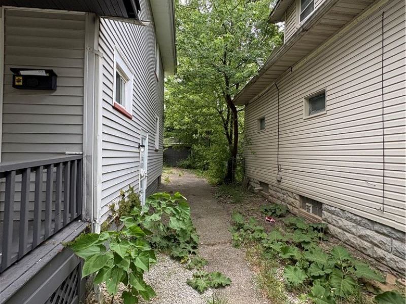 13010 Parkhill Avenue, Cleveland, OH 44120 Photo 3