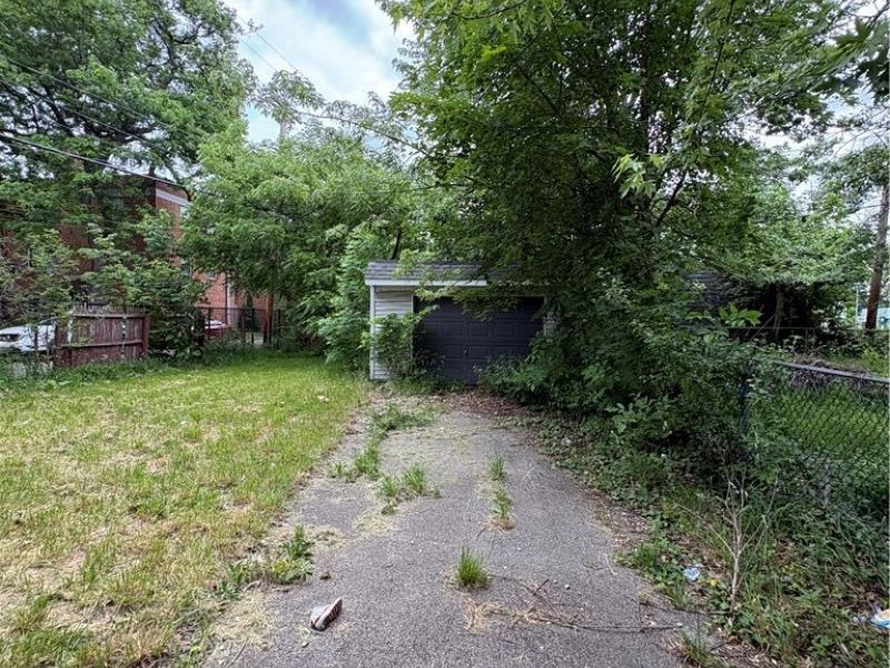 13010 Parkhill Avenue, Cleveland, OH 44120 Photo 4