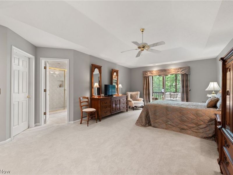 2137 Waters Edge Drive, Westlake, OH 44145 Photo 25