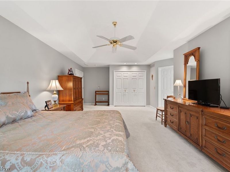 2137 Waters Edge Drive, Westlake, OH 44145 Photo 27