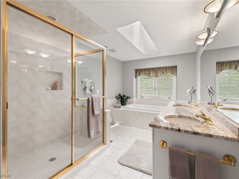 2137 Waters Edge Drive, Westlake, OH 44145 Photo 28