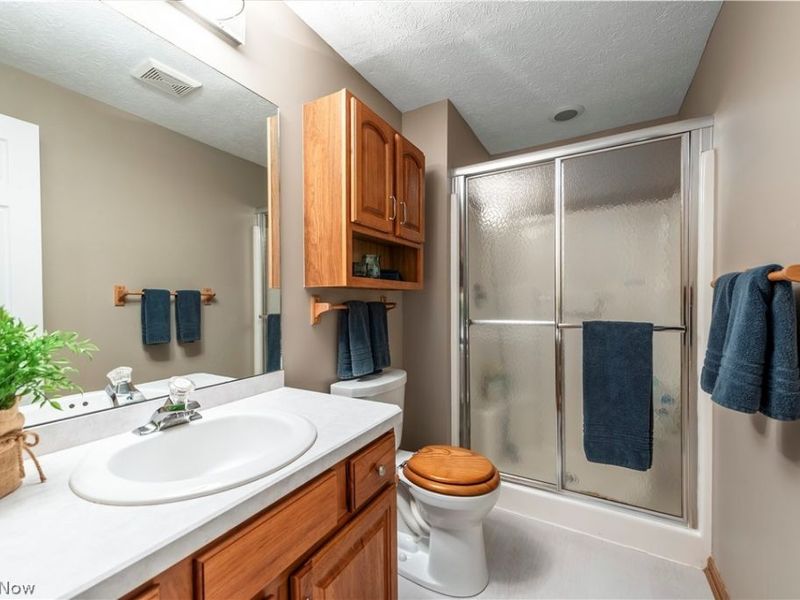 2137 Waters Edge Drive, Westlake, OH 44145 Photo 43