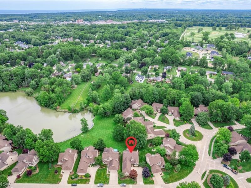 2137 Waters Edge Drive, Westlake, OH 44145 Photo 5