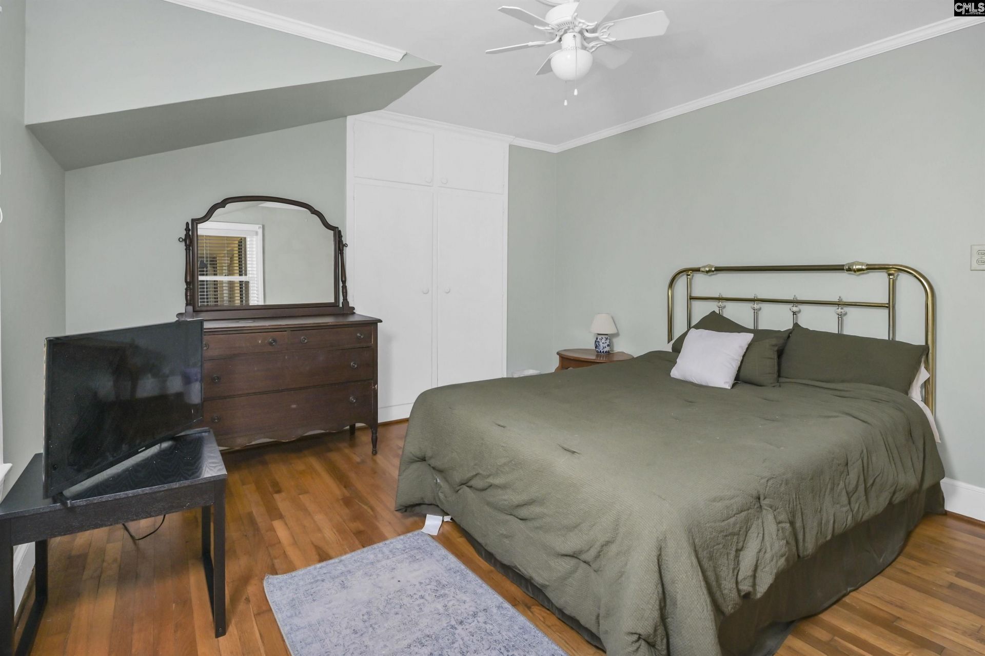 150 Castle Road  Photo 24