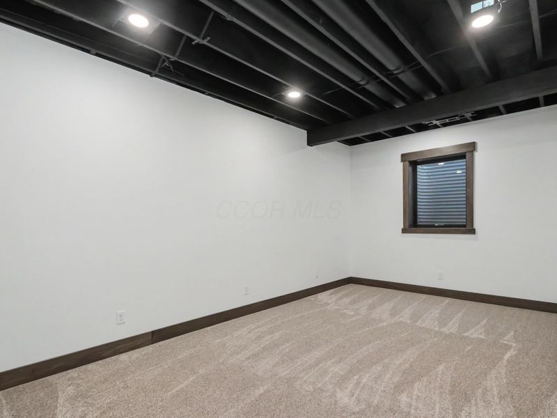 17100 N Liberty Road, Fredericktown, OH 43019 Photo 54