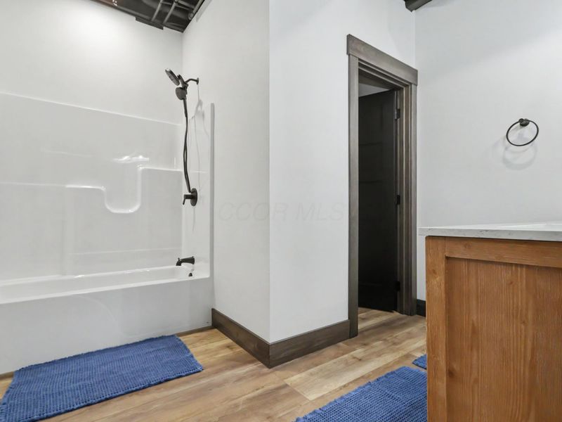 17100 N Liberty Road, Fredericktown, OH 43019 Photo 57