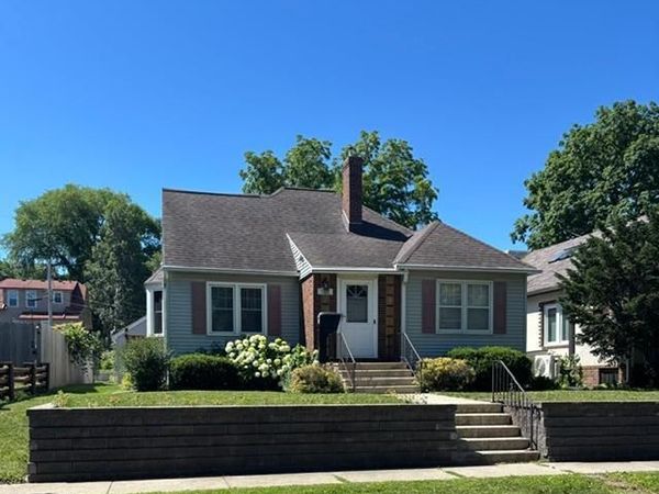 1504 1st Street NW, Rochester, MN 55901