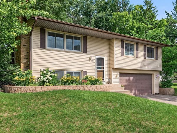 3884 Calcite Drive, Eagan, MN 55122