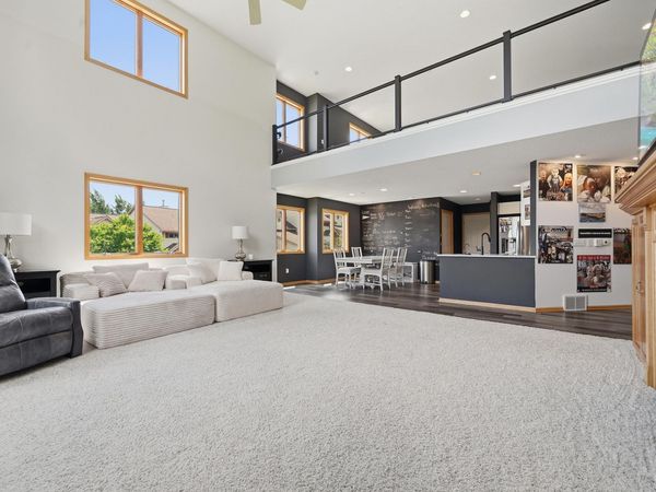 2729 Arrowwood Drive NW, Alexandria, MN 56308