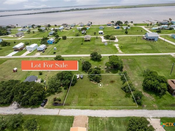 Lots 713-714 Stovall , Palacios, TX 77465
