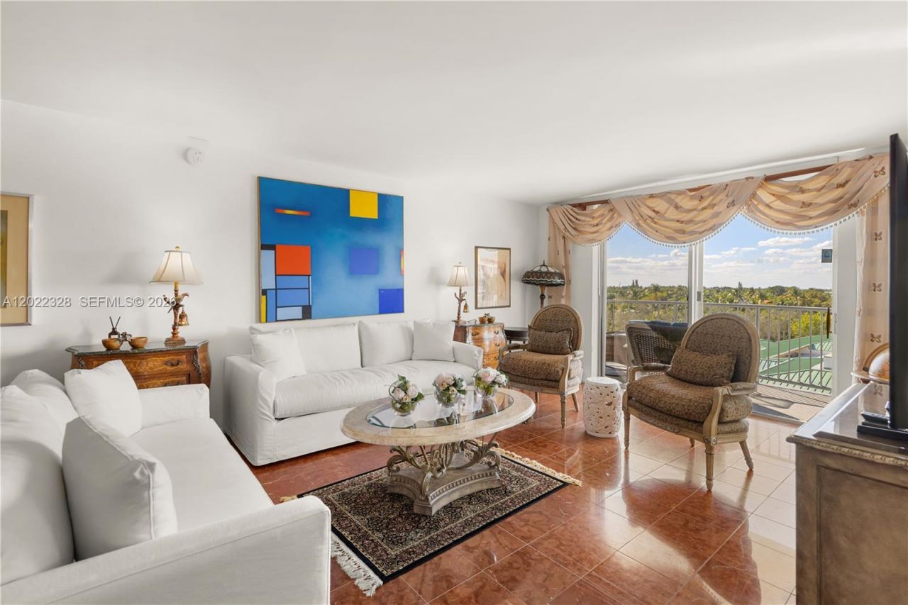 210 Sea View Dr , Unit 611, Key Biscayne, FL 33149 Photo