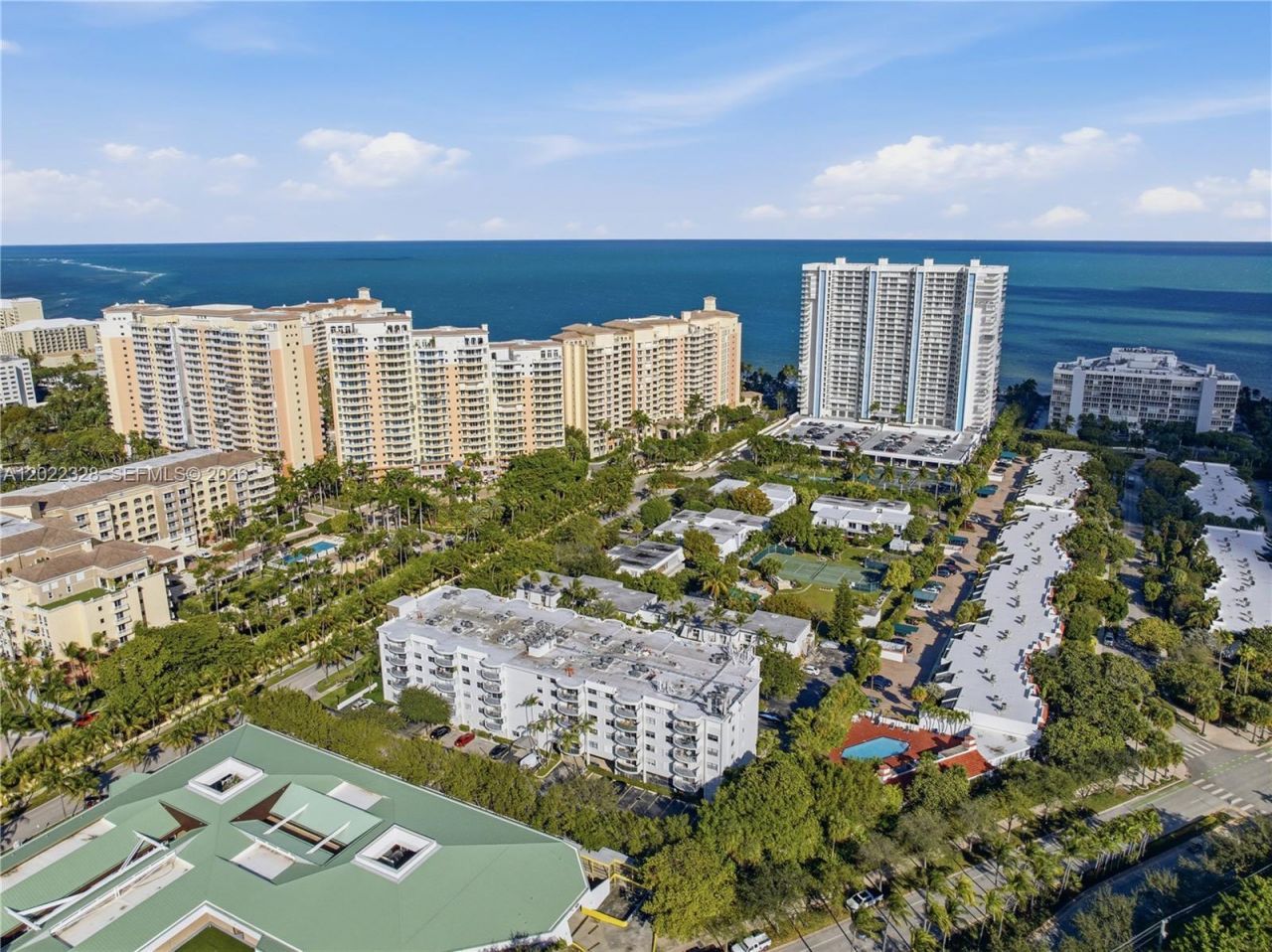 210 Sea View Dr , Unit 611, Key Biscayne, FL 33149 Photo
