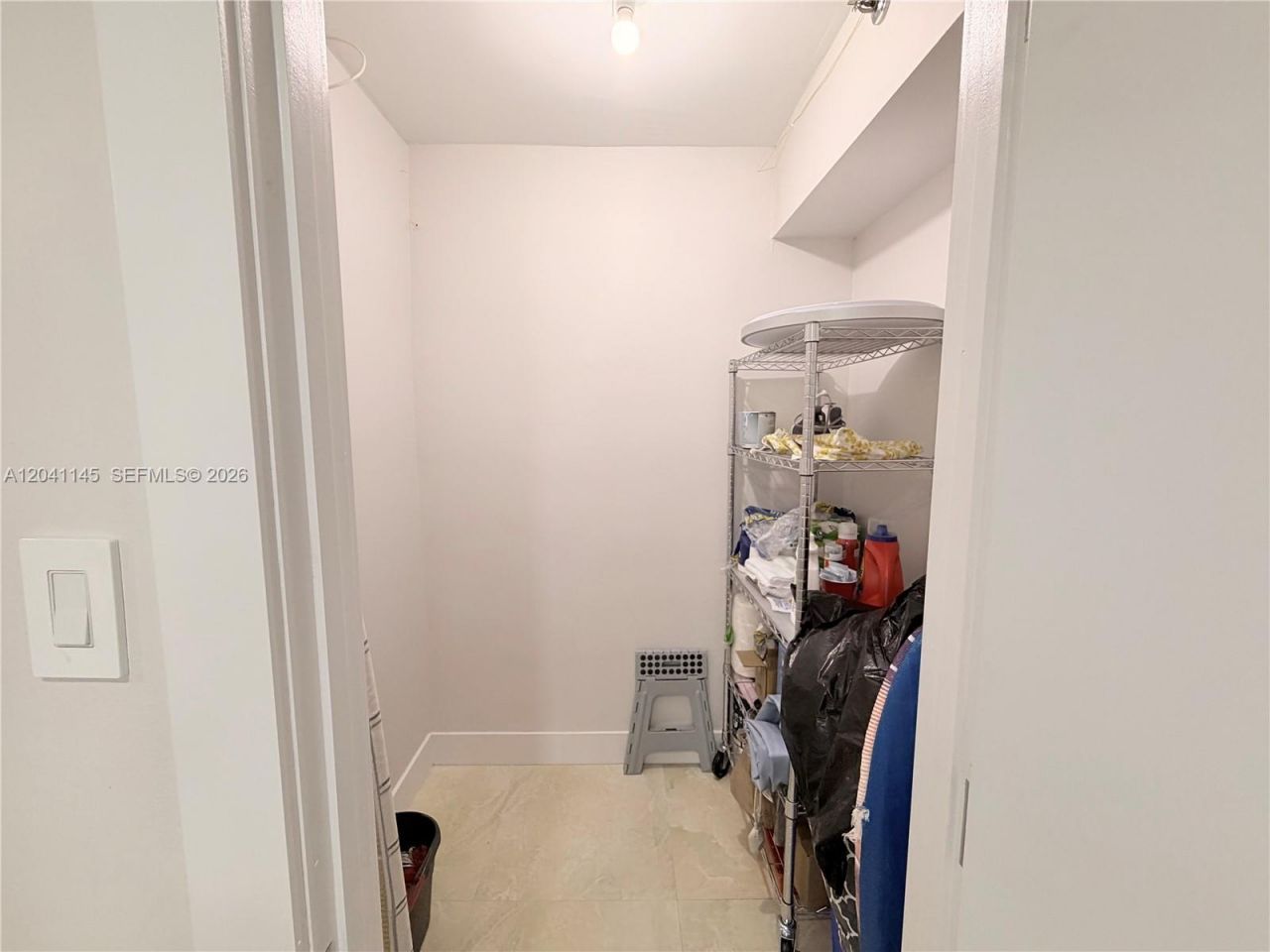 5225 Collins Ave , Unit 914, Miami Beach, FL 33140 Photo