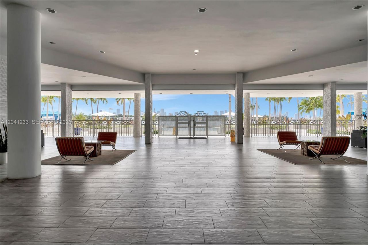 800 West Ave, Unit 635, Miami Beach, FL 33139 Photo