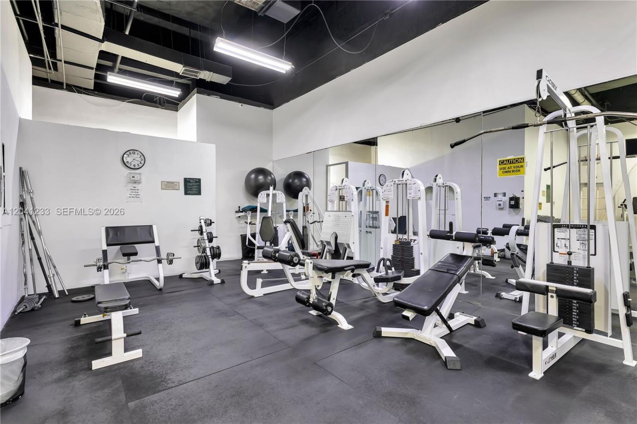 800 West Ave, Unit 635, Miami Beach, FL 33139 Photo