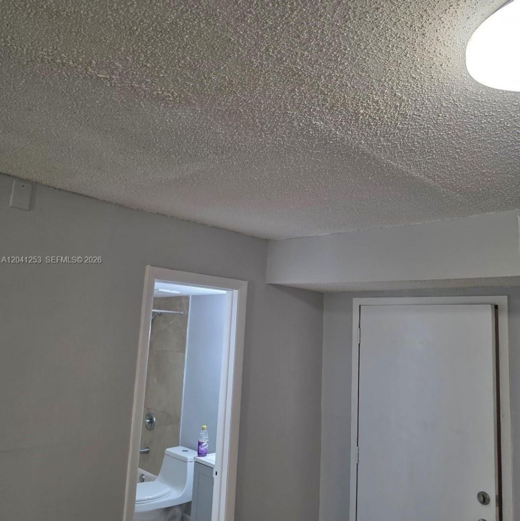 4721 NW 7th St , Unit 107-12, Miami, FL 33126 Photo