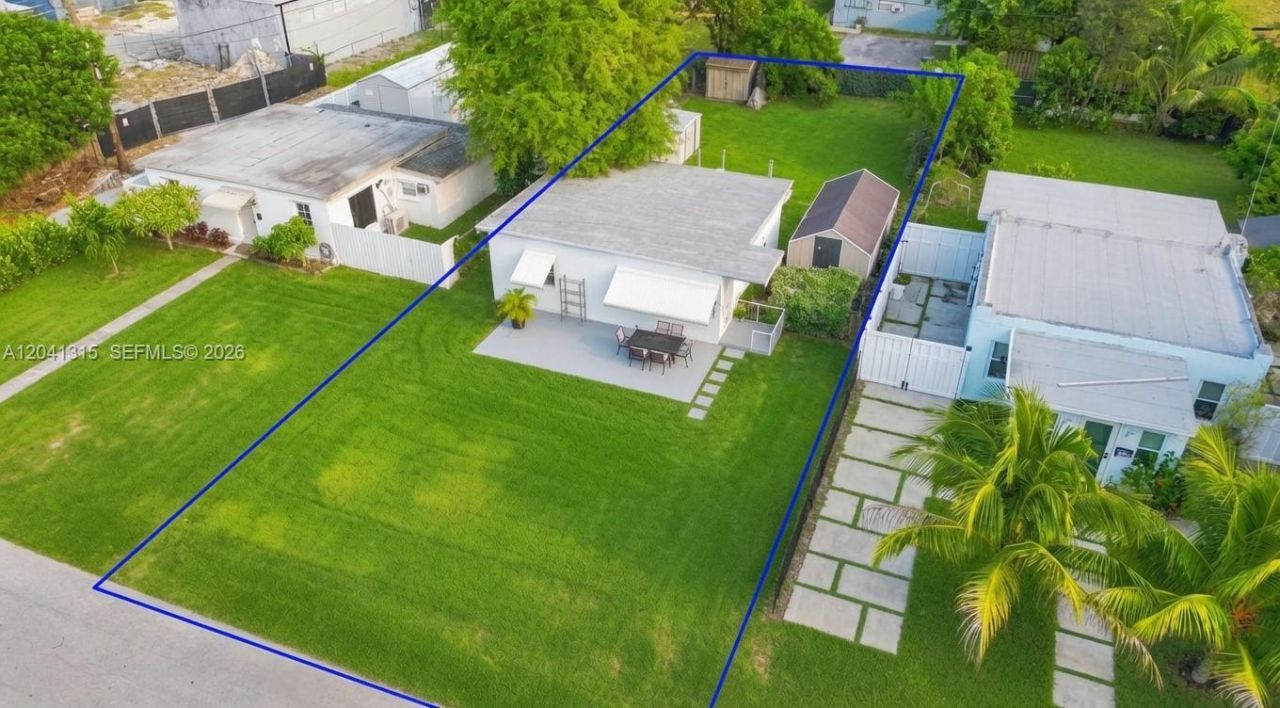 2118 Coolidge St , Hollywood, FL 33020 Photo
