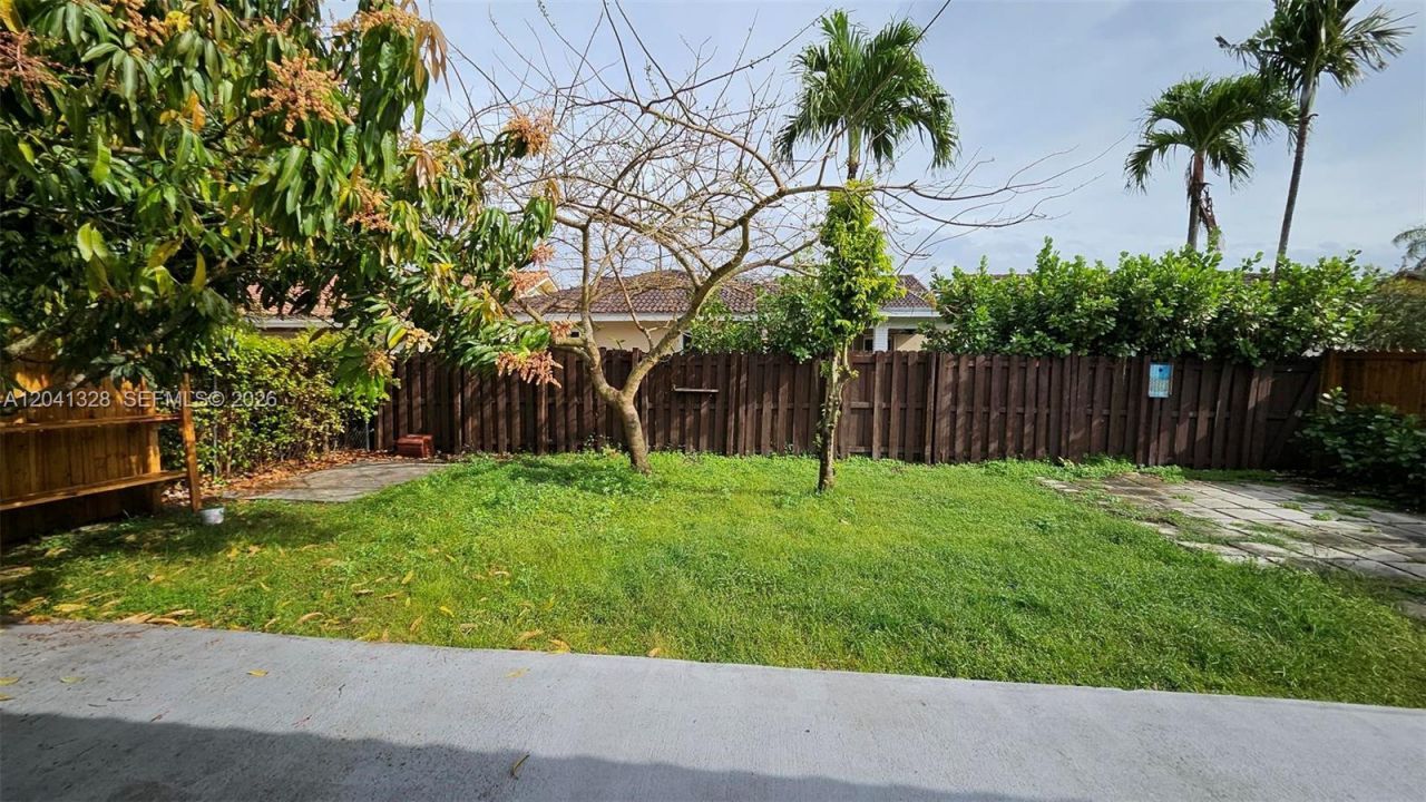 14470 SW 96th Ter , Miami, FL 33186 Photo