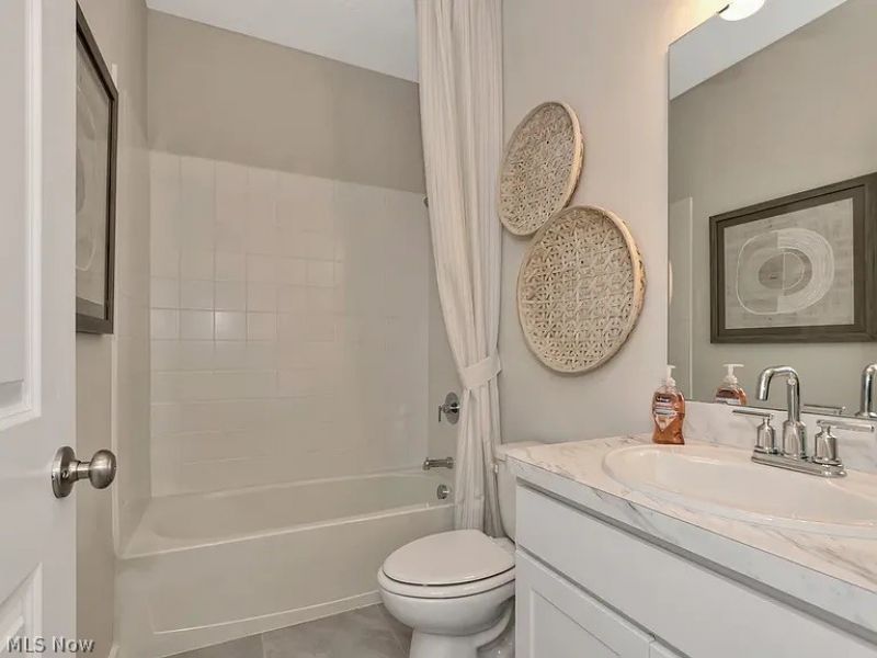 541 Cedar Wood Trail, Elyria, OH 44035 Photo 16