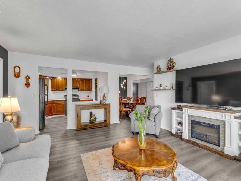 4704 Venice Heights Blvd, Unit 210, Sandusky, OH 44870 Photo 3