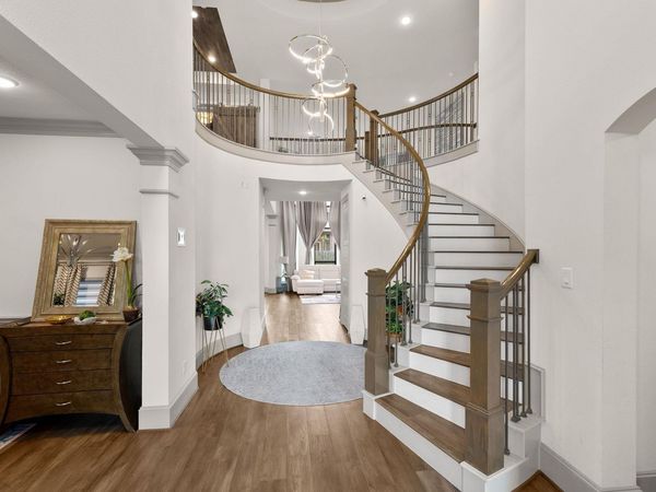 109 Leon LOOP, Liberty Hill, TX 78642