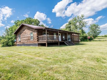 199 State Highway 746 , Wellington, KY 40387
