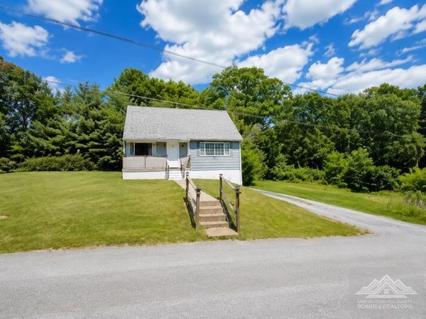 2513 Edgemont Dr., Bluefield, WV 24740