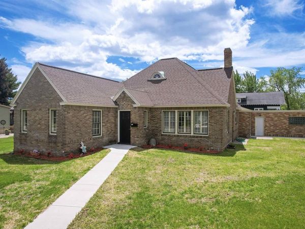 1239 MERRYMAN STREET, Marinette, WI 54143