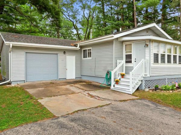 319 S CAMBRIDGE STREET, Wautoma, WI 54982