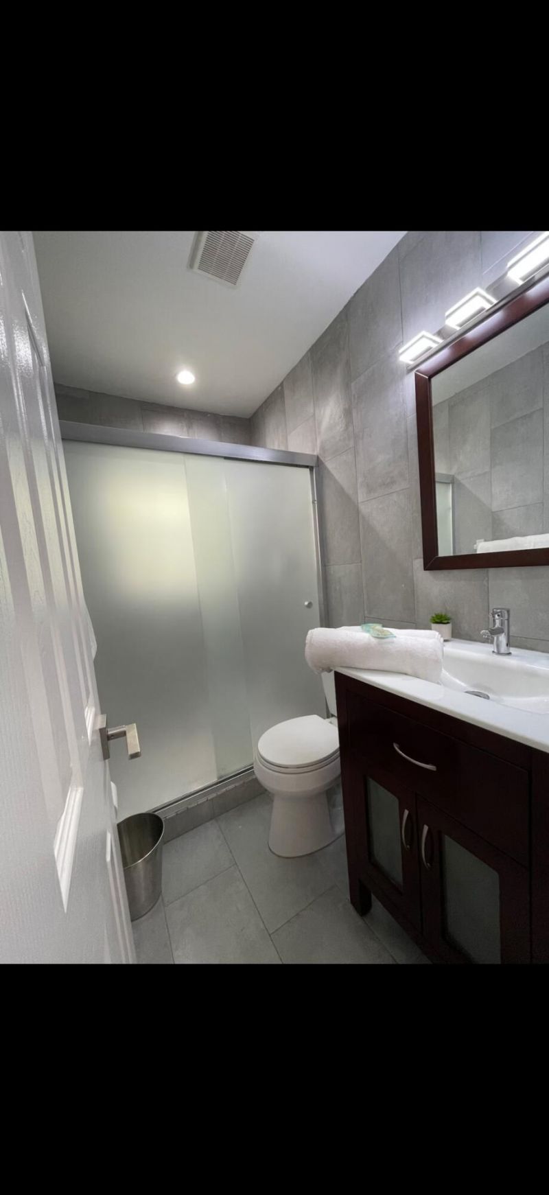 400 SW 12th, Unit 1-2, Fort Lauderdale, FL 33315 Photo