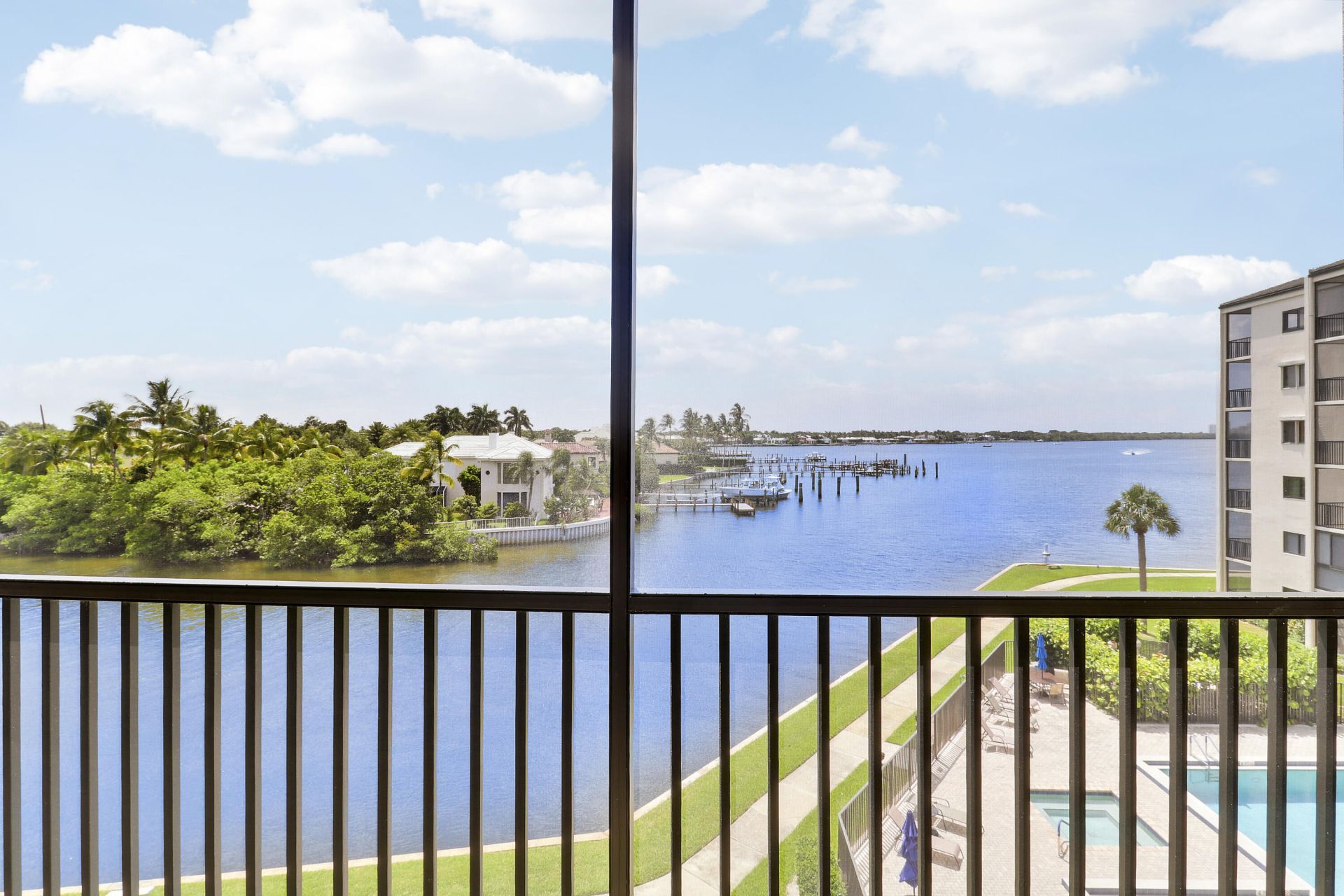 11370 Twelve Oaks Way, Unit 416, North Palm Beach, FL 33408 Photo