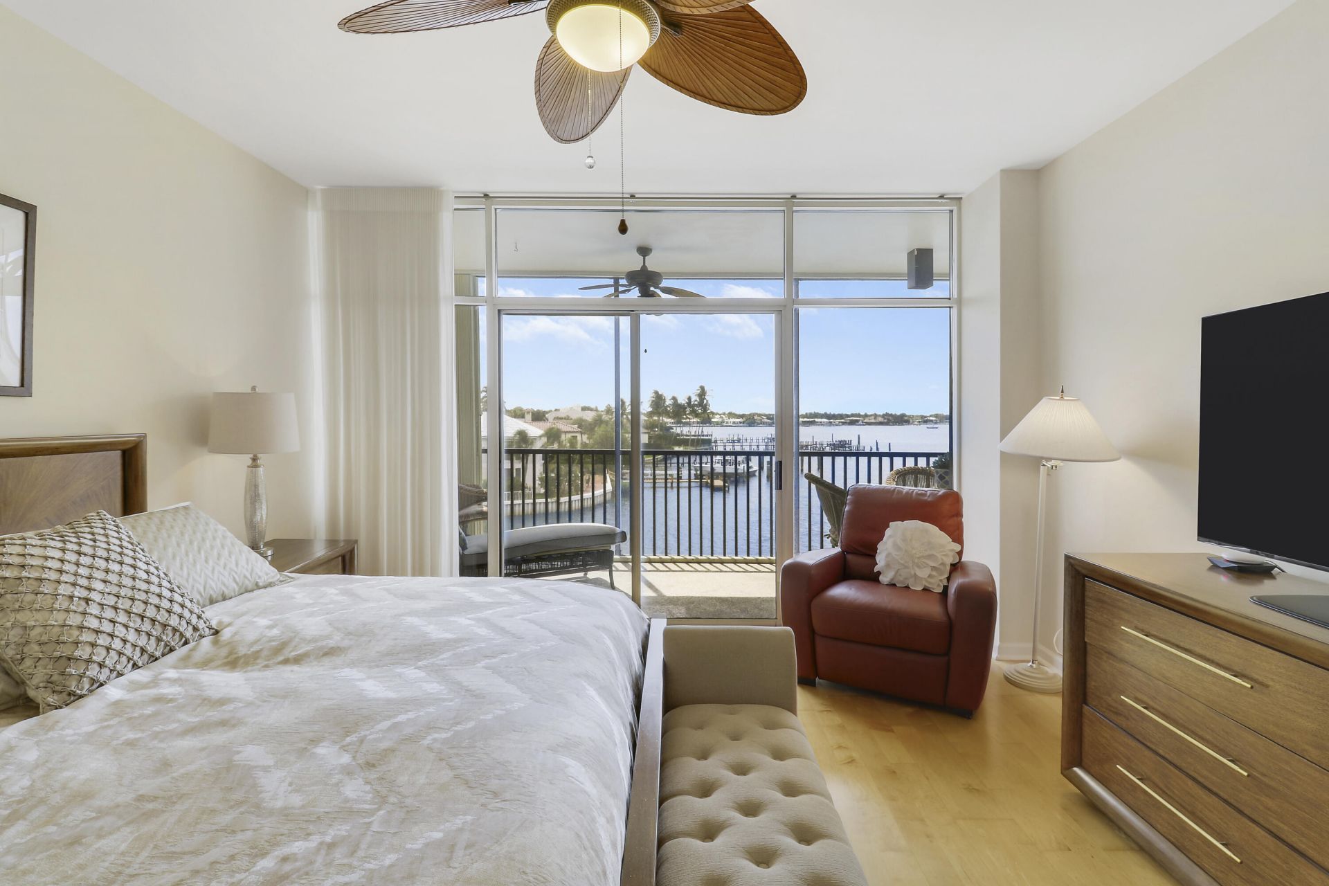 11370 Twelve Oaks Way, Unit 416, North Palm Beach, FL 33408 Photo