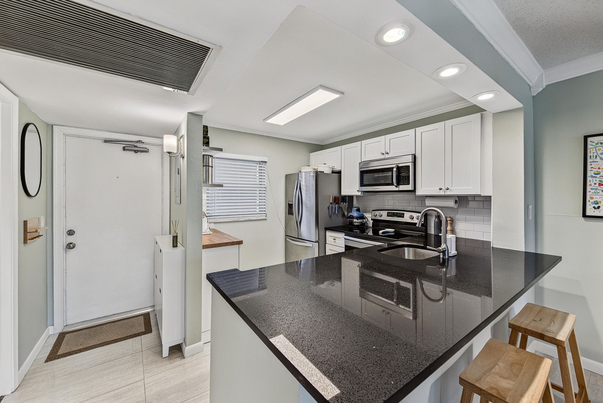 9420 Poinciana Place, Unit 108, Davie, FL 33324 Photo