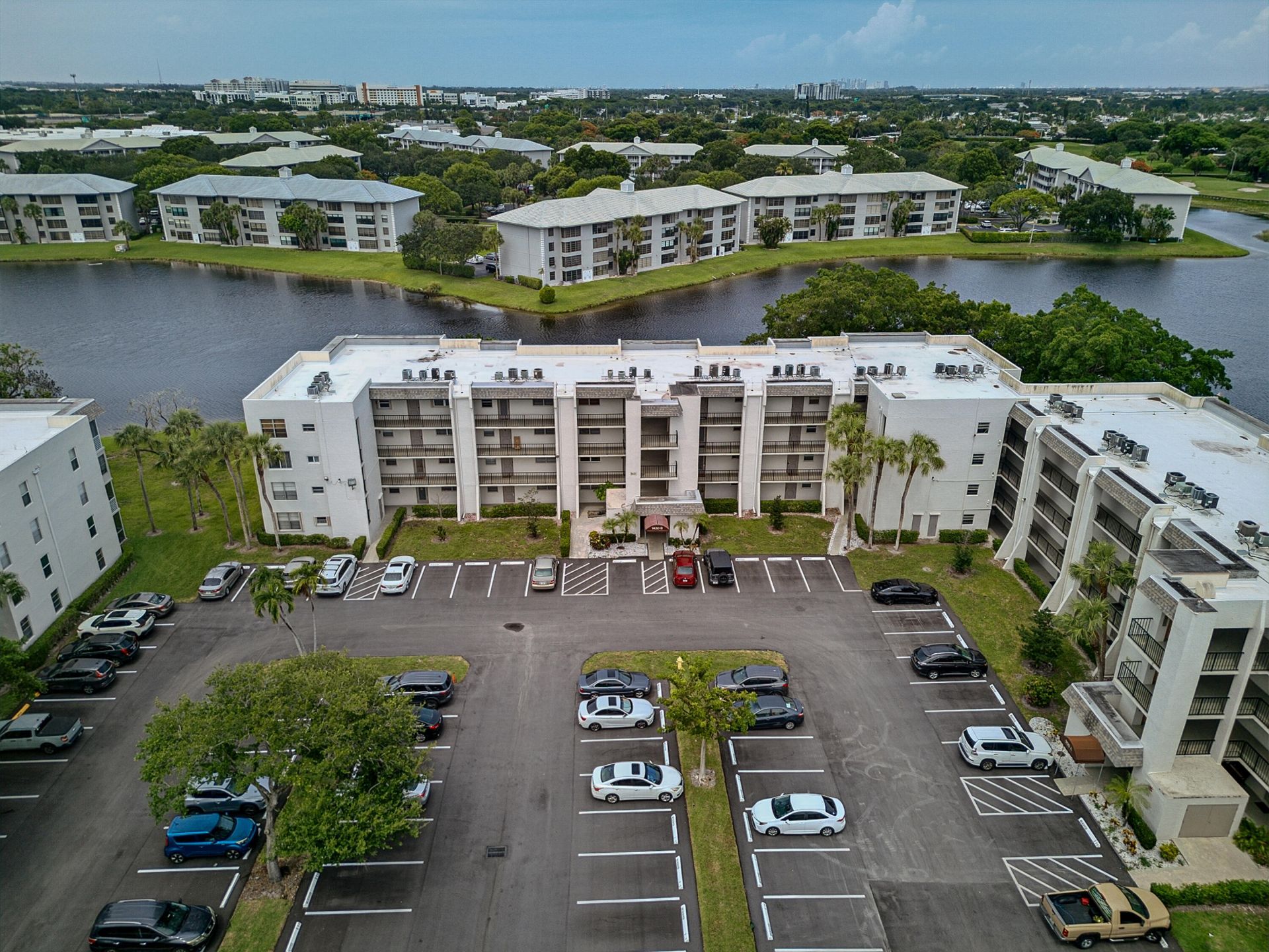 9420 Poinciana Place, Unit 108, Davie, FL 33324 Photo