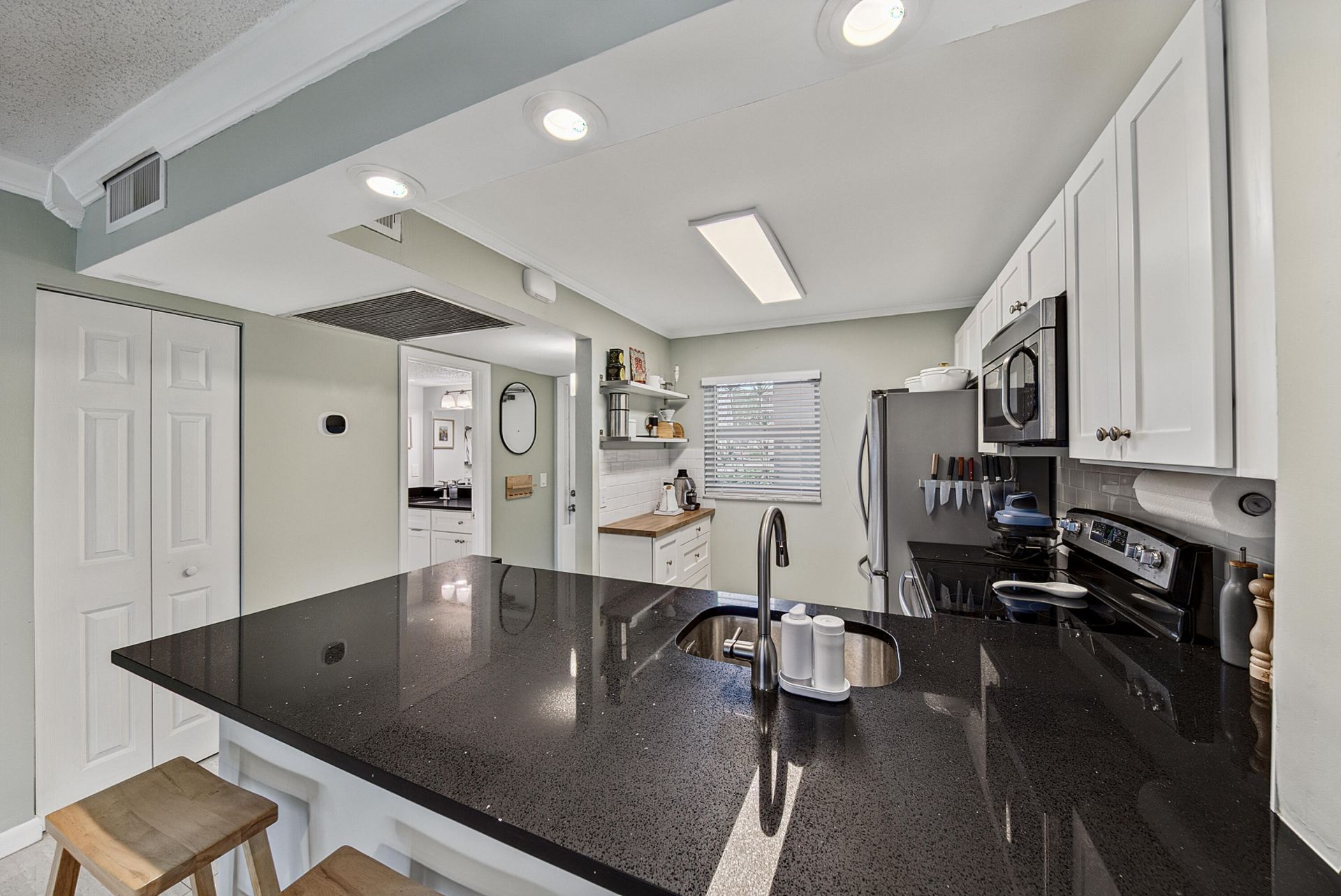9420 Poinciana Place, Unit 108, Davie, FL 33324 Photo