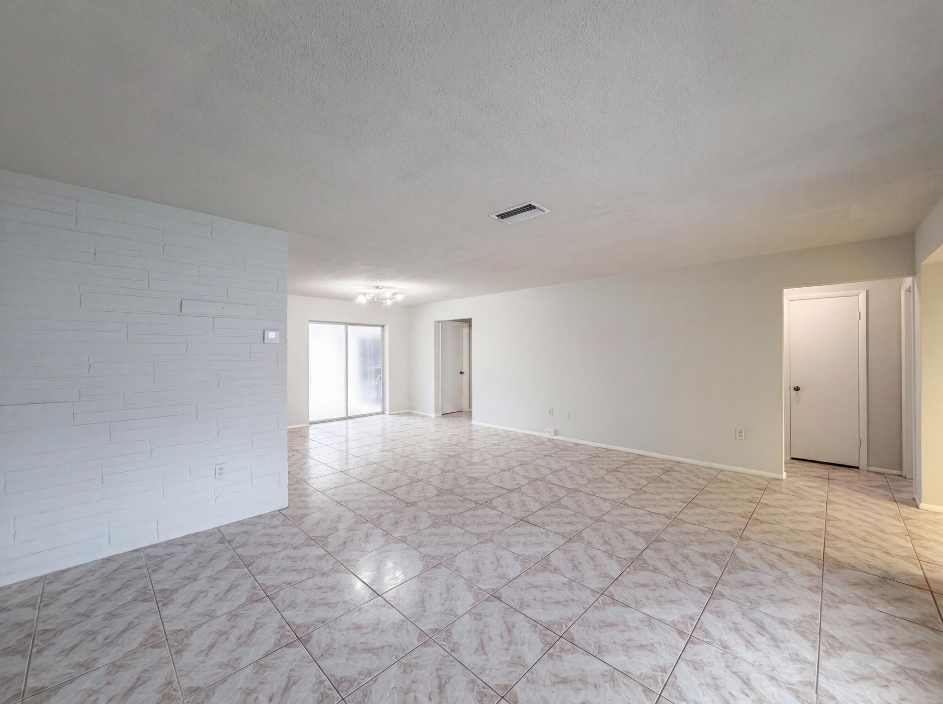 7141 Harbour Boulevard, Miramar, FL 33023 Photo