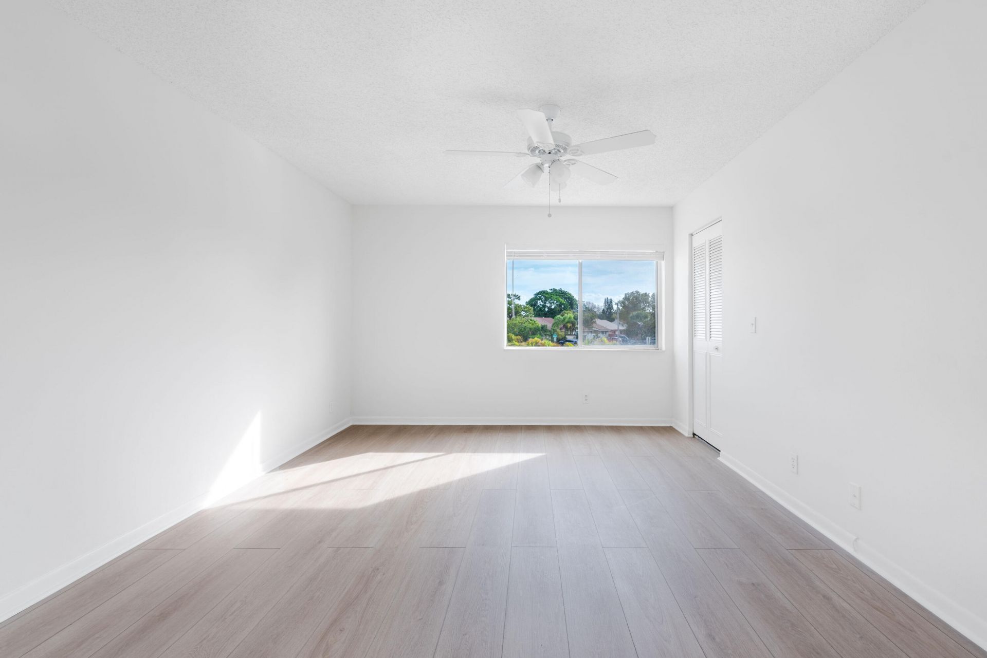 3561 Tall Pine Way, Unit D-2, Greenacres, FL 33463 Photo