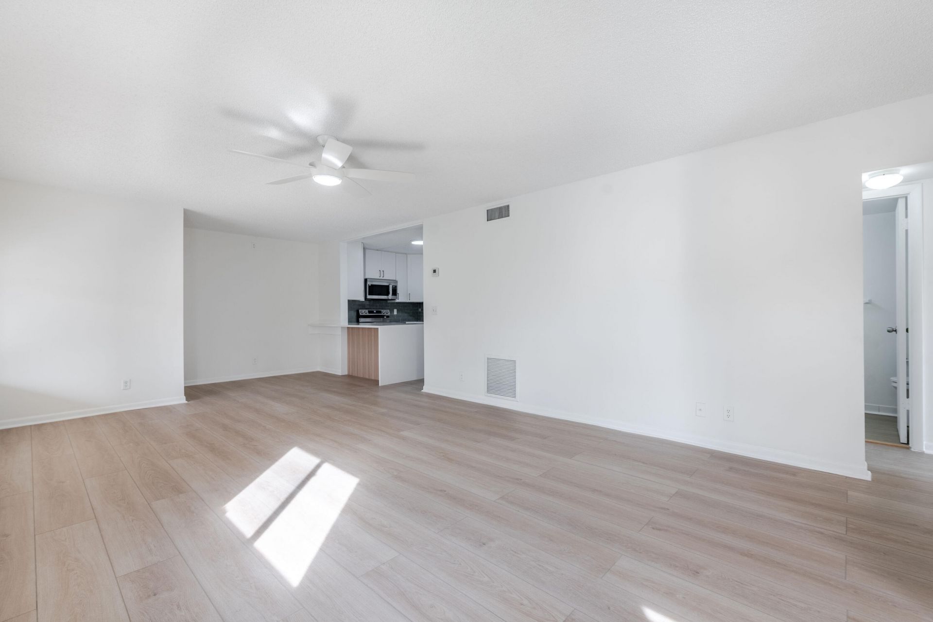 3561 Tall Pine Way, Unit D-2, Greenacres, FL 33463 Photo