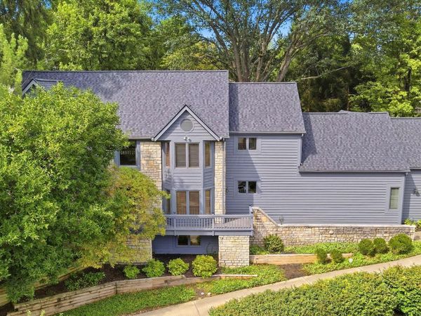 786 Robbins Way, Worthington, OH 43085
