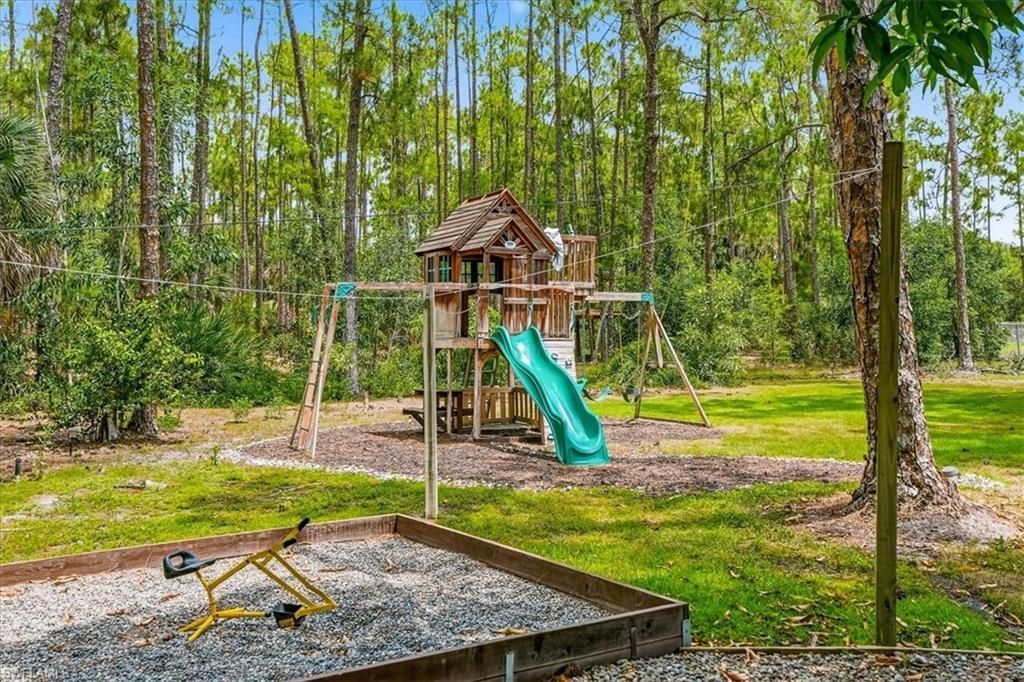5991 Golden Oaks Ln , Naples, FL 34119 Photo